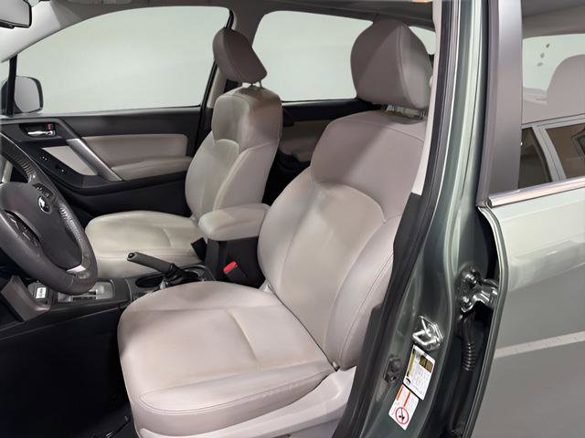 Used 2016 Subaru Forester 2.5i Limited AWD/4WD image 12