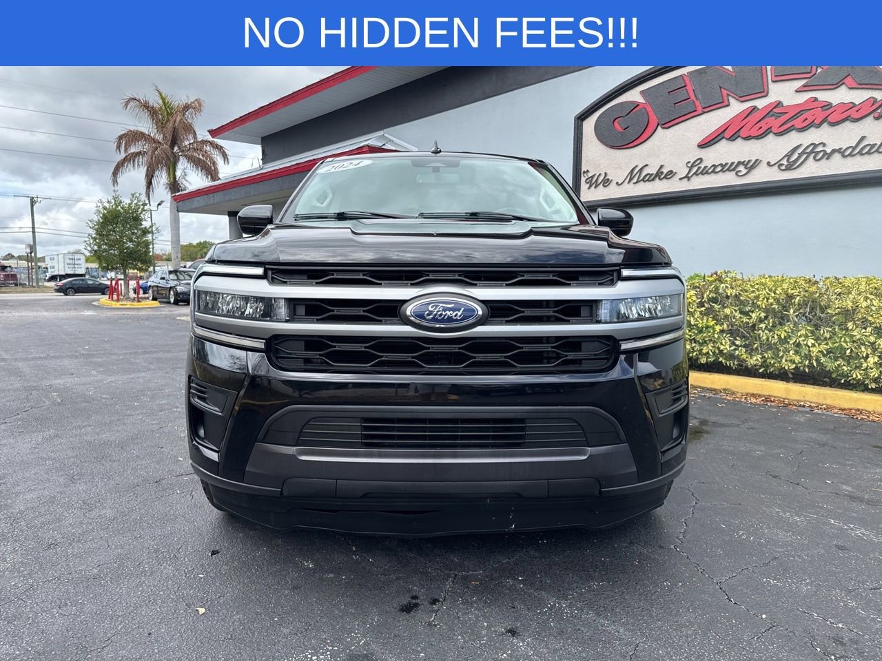 Used 2024 Ford Expedition Max XLT RWD image 3