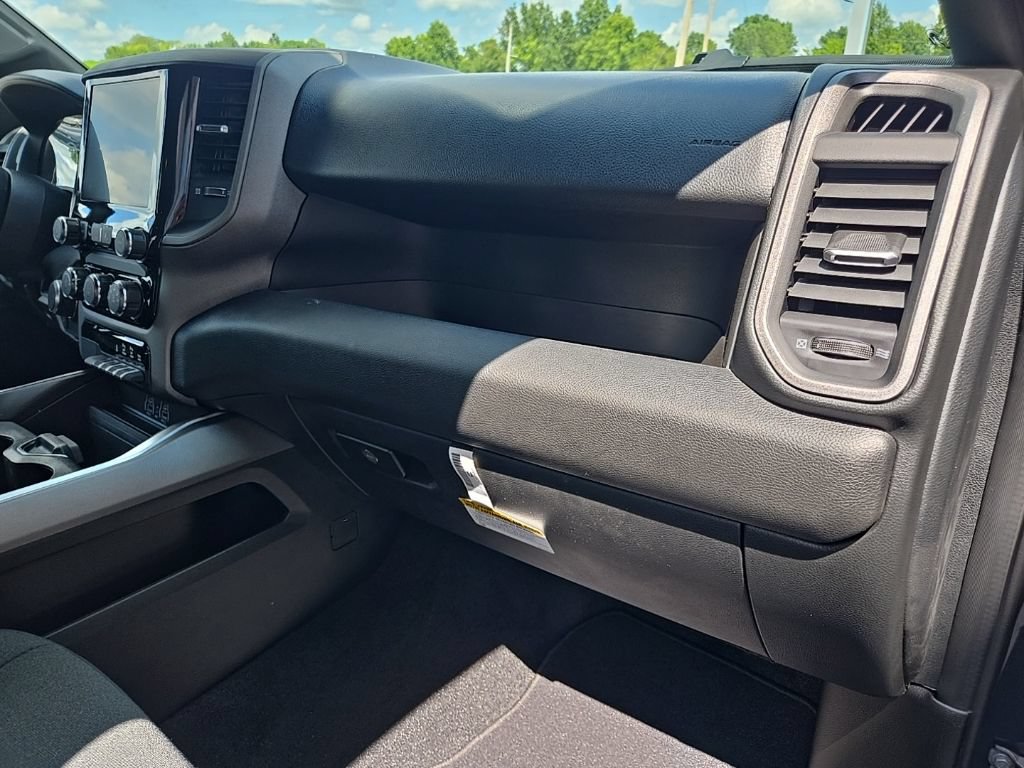 New 2027 RAM 1500 Express AWD/4WD image 80