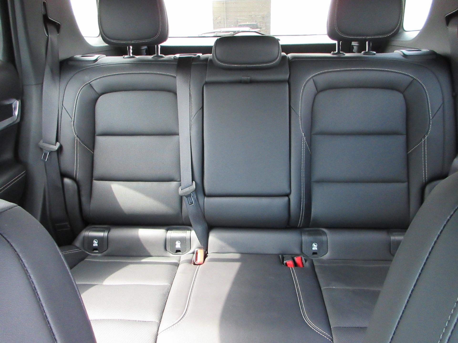 Certified 2025 GMC Terrain Elevation w/ Elevation Premium Package AWD/4WD image 10