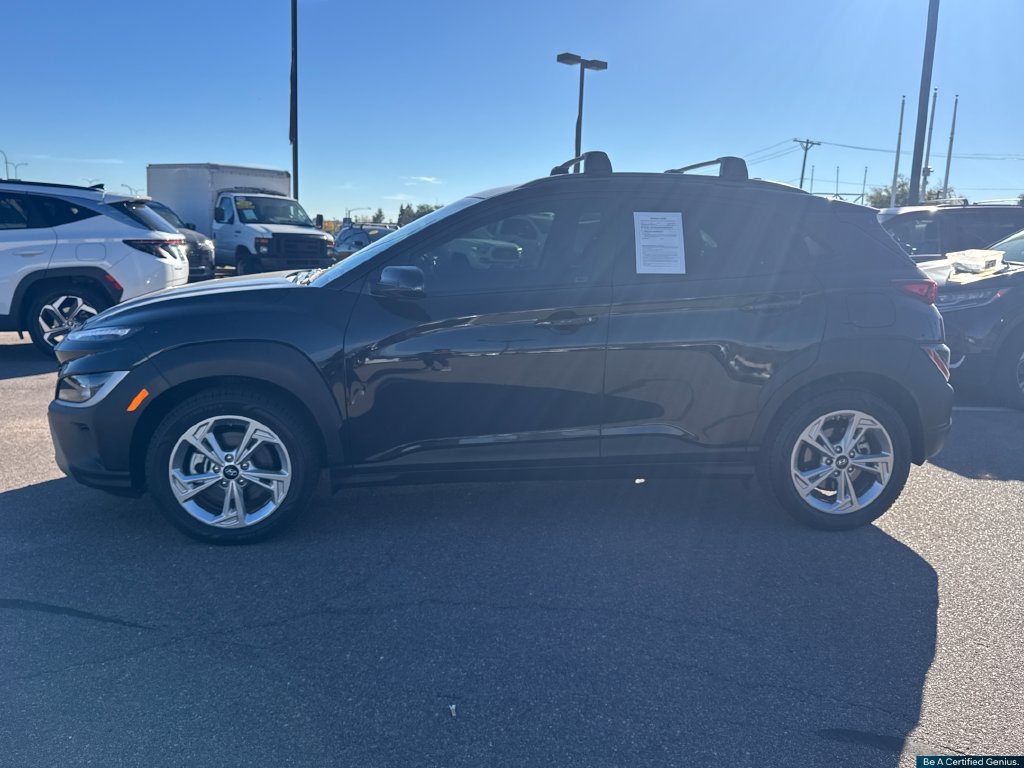 Certified 2023 Hyundai Kona SEL AWD/4WD image 17