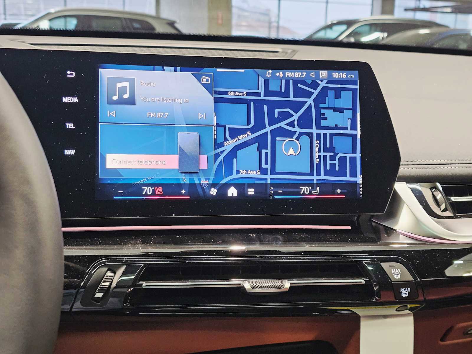 New 2026 BMW X1 xDrive28i AWD/4WD image 16