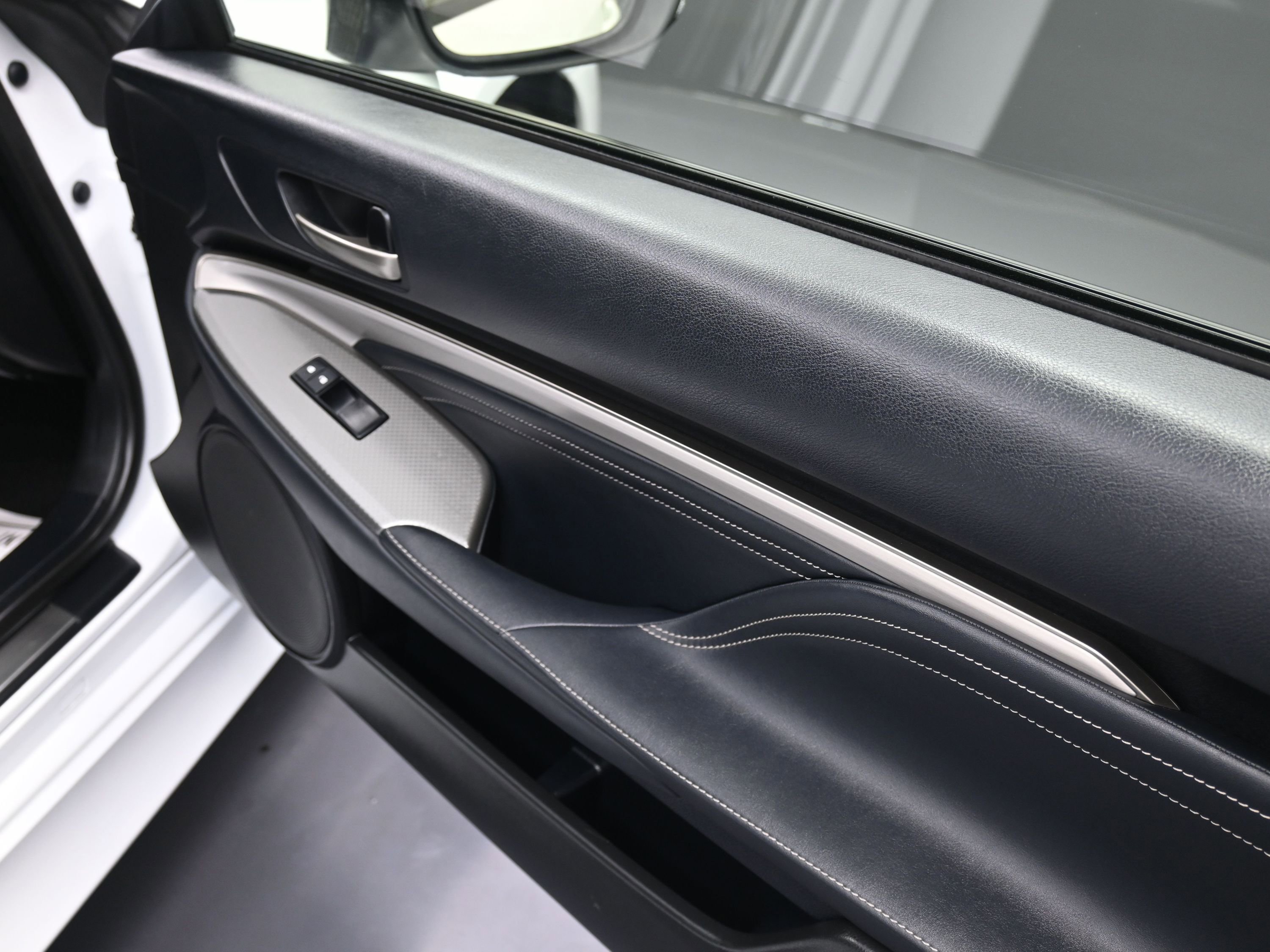 Used 2017 Lexus RC 350 F Sport image 23