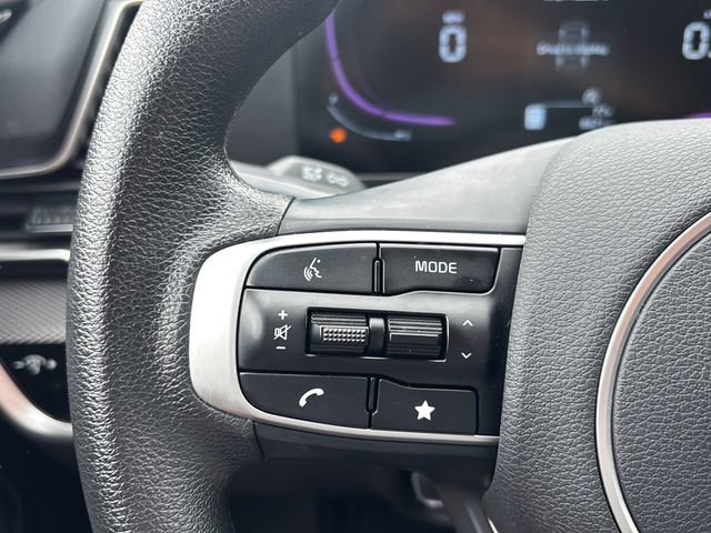Certified 2025 Kia Sportage LX AWD/4WD image 23