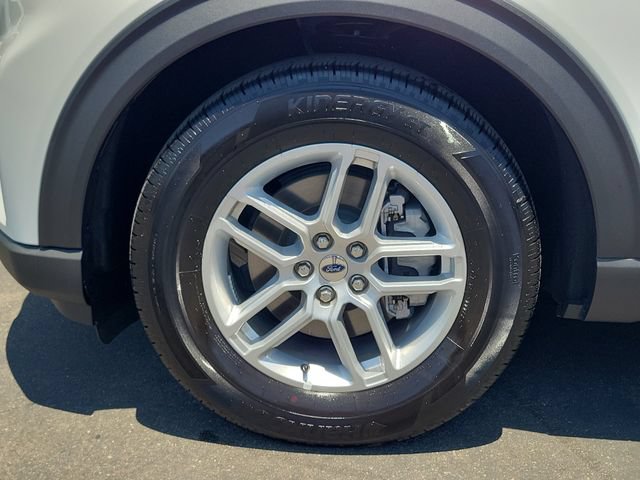 Used 2026 Ford Explorer Active RWD image 26