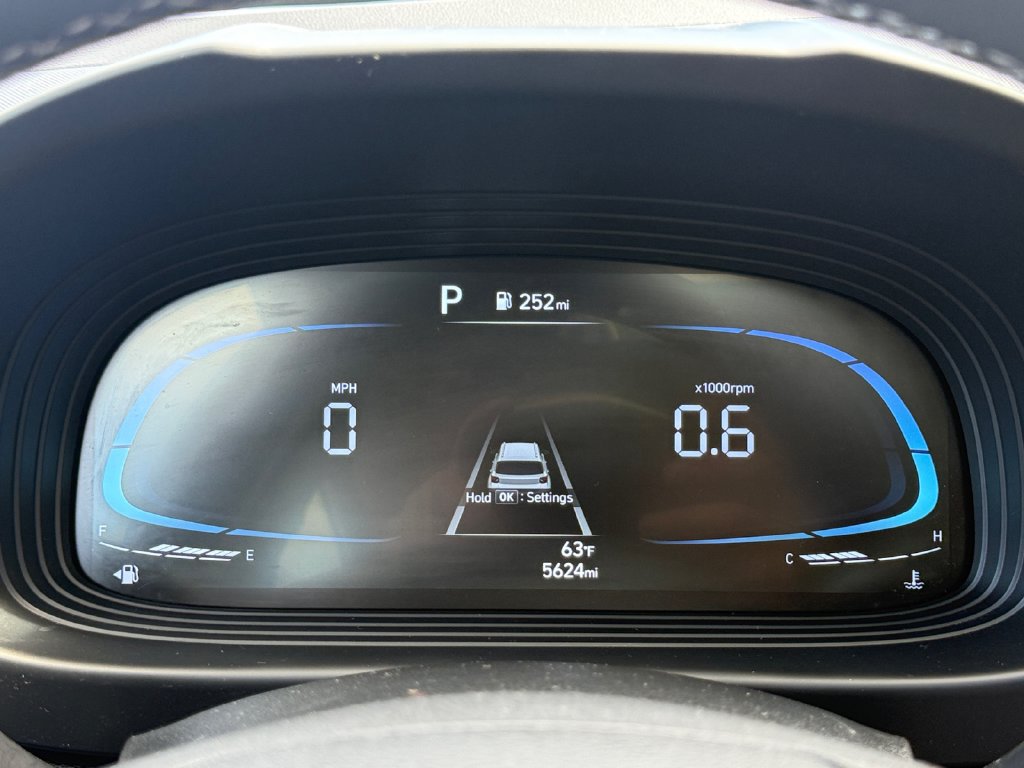 Certified 2026 Hyundai Venue SEL FWD image 30