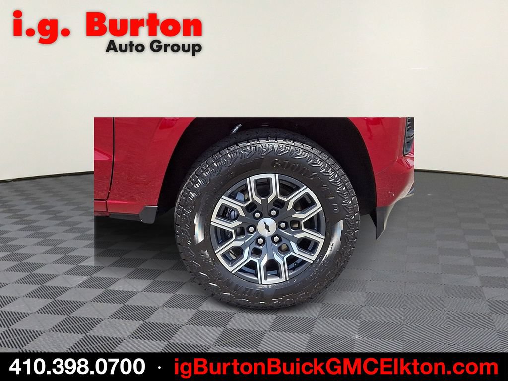 Used 2023 Chevrolet Colorado Z71 w/ Z71 Convenience Package 2 AWD/4WD image 5