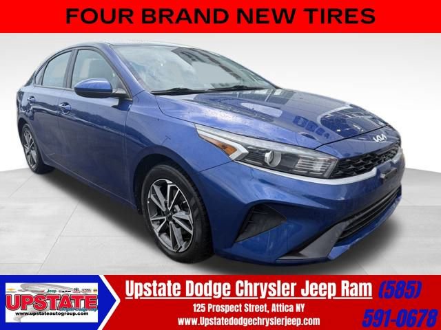 Used 2022 Kia Forte LXS image 1