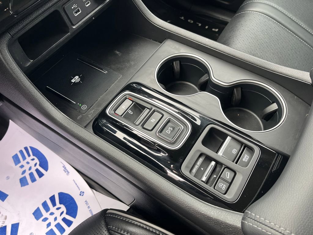 Used 2023 Honda Pilot Elite image 25