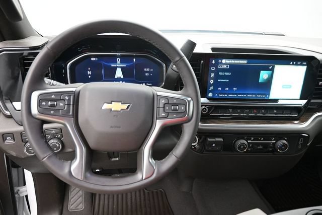Used 2026 Chevrolet Silverado 2500 LT AWD/4WD image 11