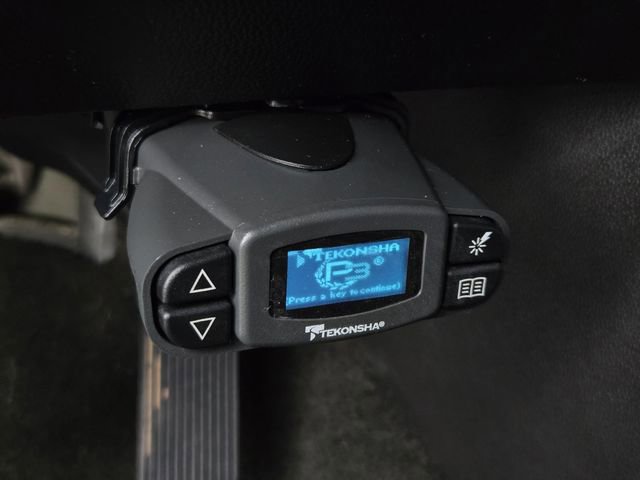 Used 2016 Chevrolet Suburban LS RWD image 29