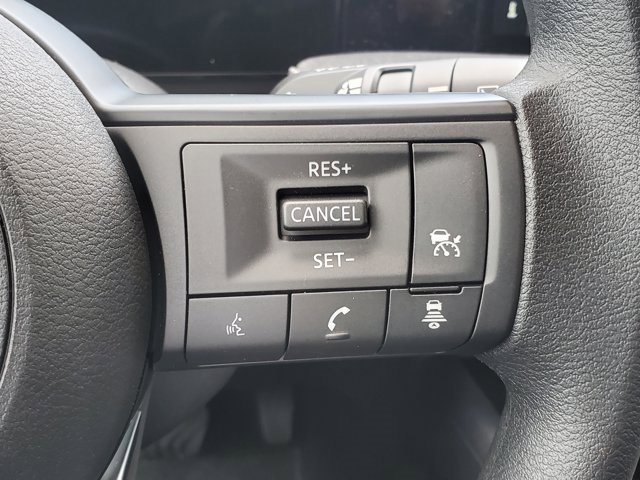 New 2025 Nissan Kicks SV w/ Illumination Package image 18