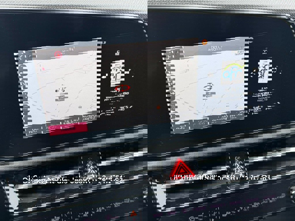 Used 2023 Kia Niro EX Touring image 65