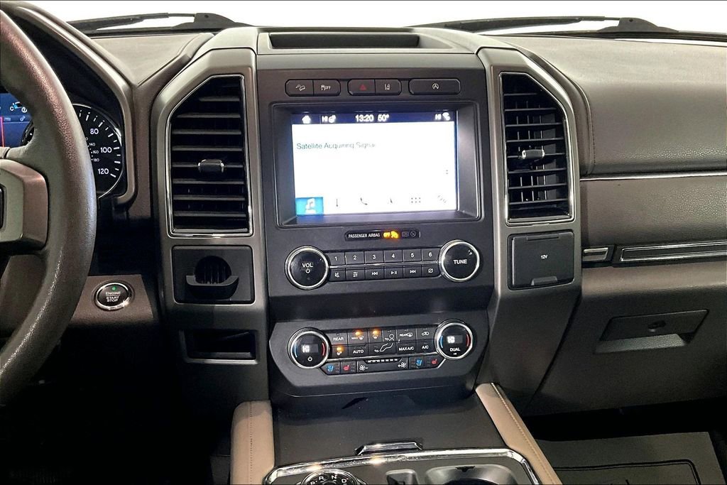 Used 2019 Ford Expedition XLT w/ Equipment Group 202A image 6