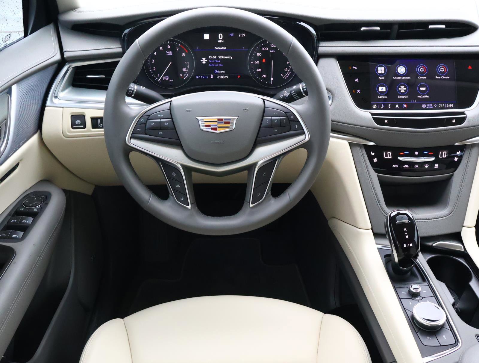 Used 2025 Cadillac XT5 Premium Luxury w/ Technology Package FWD image 11