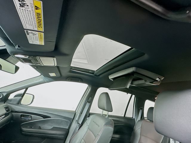 Used 2022 Honda Pilot Black Edition image 28