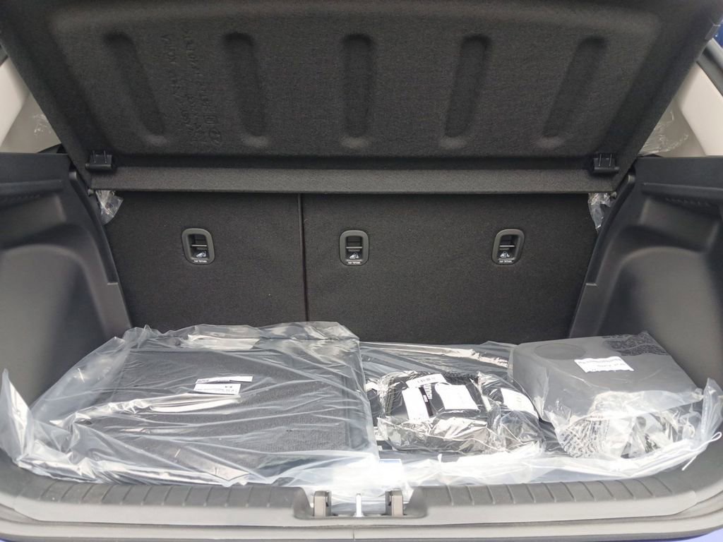 New 2026 Hyundai Venue SEL image 16