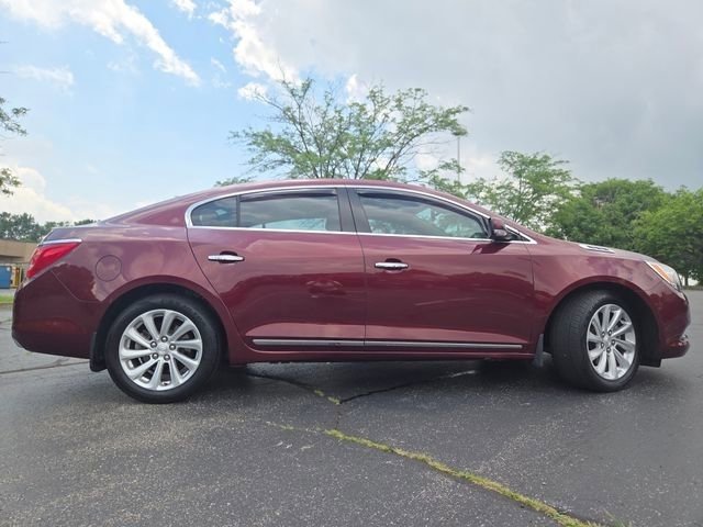 Used 2016 Buick LaCrosse Premium FWD image 25