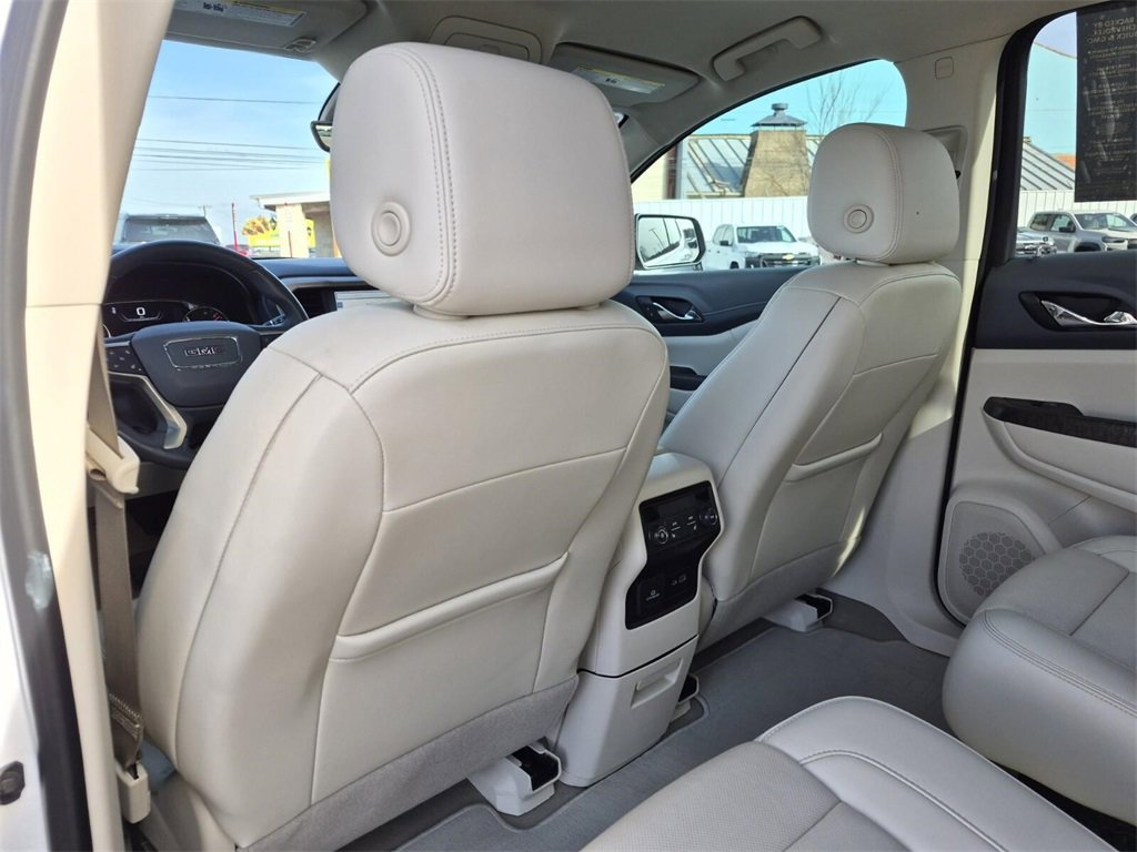Certified 2023 GMC Acadia Denali w/ Denali Technology Package image 40