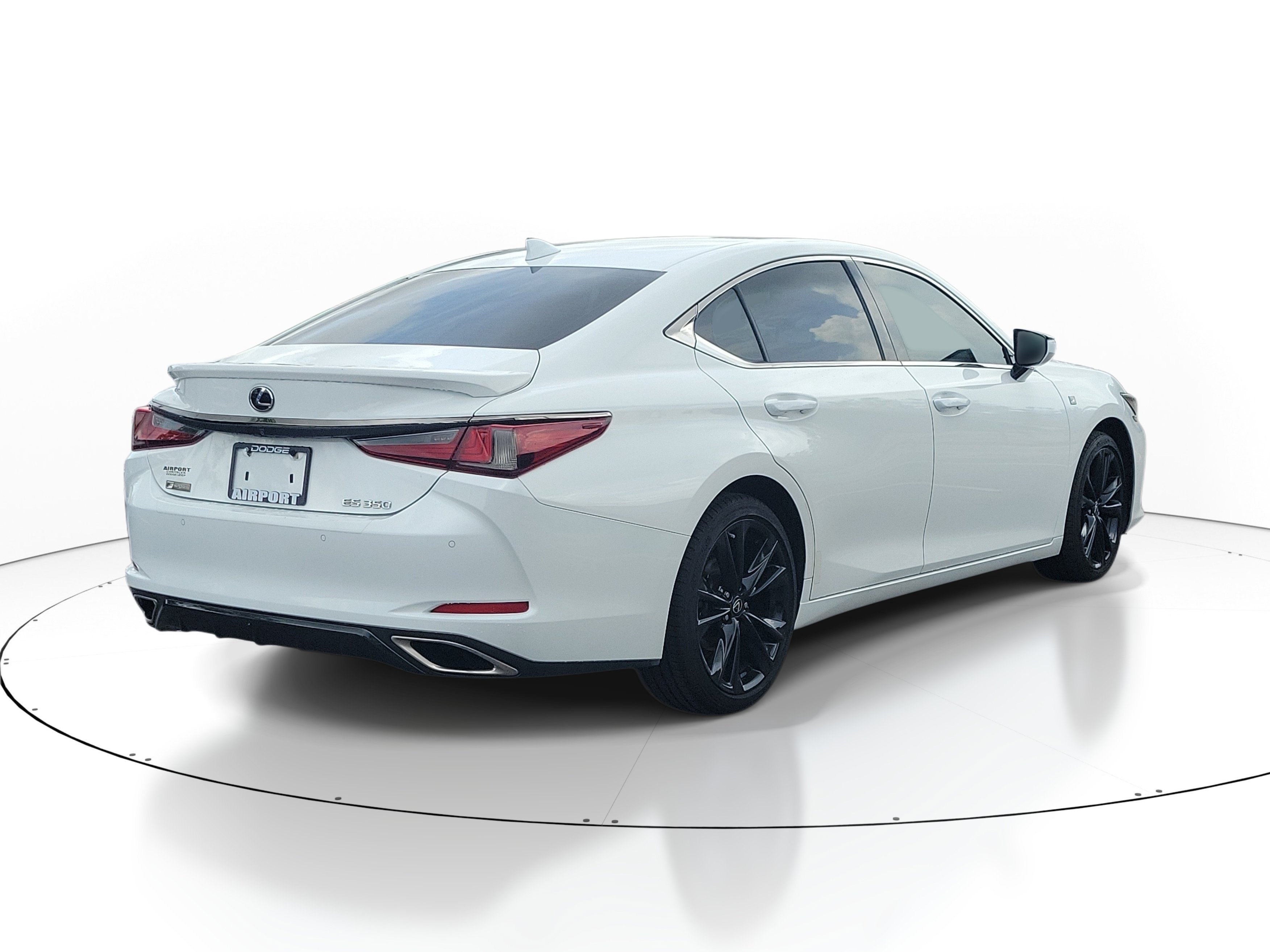 Used 2019 Lexus ES 350 F Sport w/ Accessory Package 2 FWD image 4