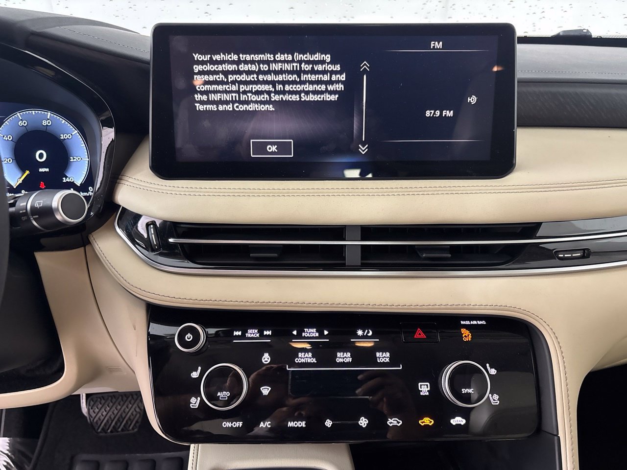 Used 2025 INFINITI QX60 Sensory FWD image 19
