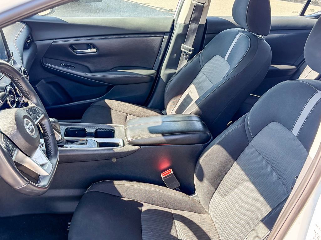 Used 2021 Nissan Sentra SV image 9