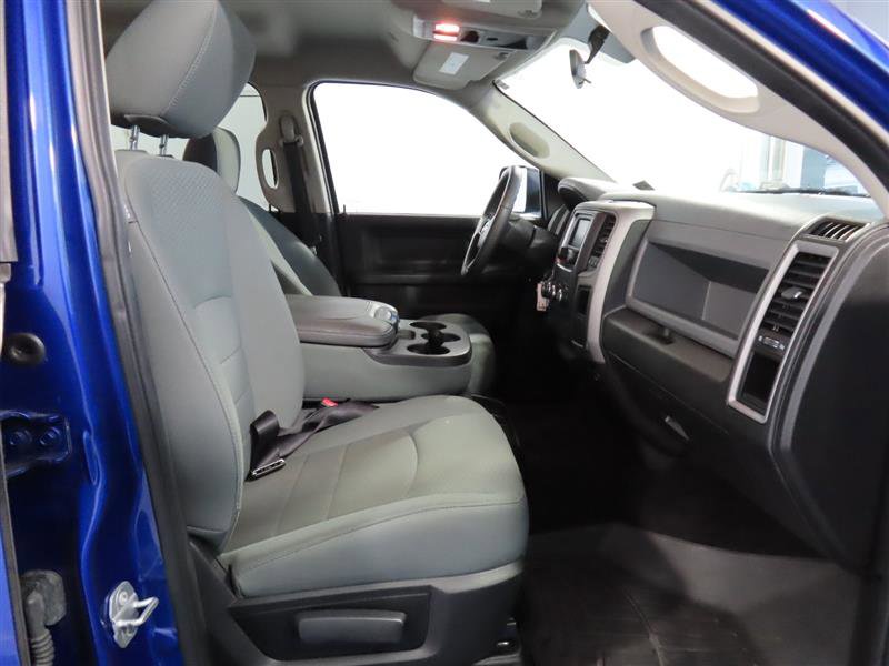 Used 2017 RAM 1500 Express image 30