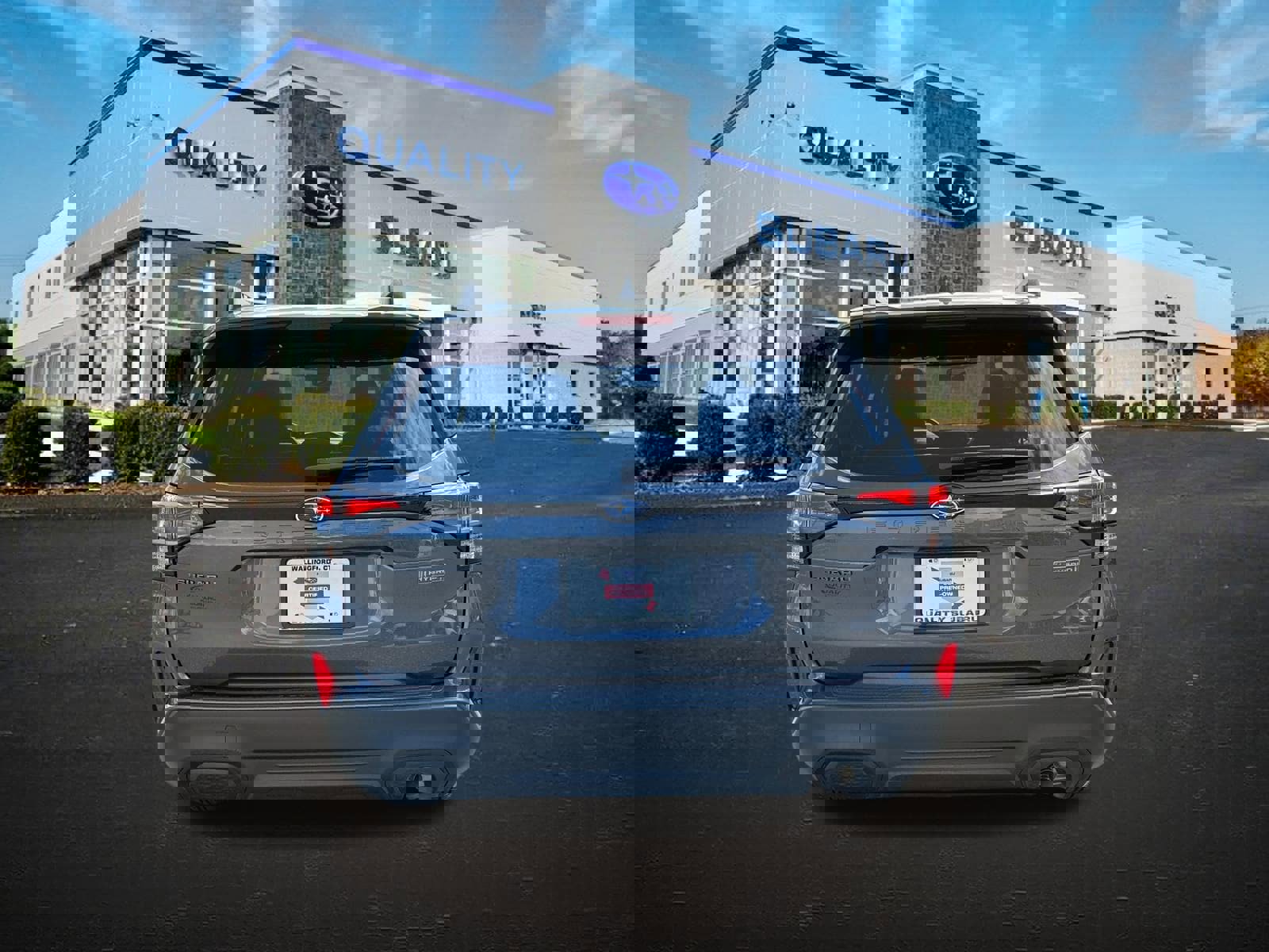 Certified 2025 Subaru Forester Premium AWD/4WD image 3