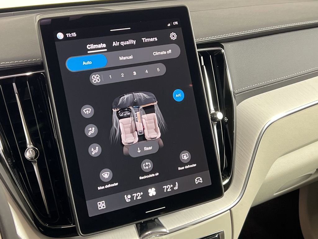 New 2026 Volvo XC60 B5 Ultra w/ Protection Package Premier image 15