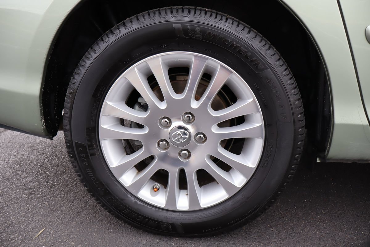 Used 2009 Toyota Sienna XLE FWD image 43