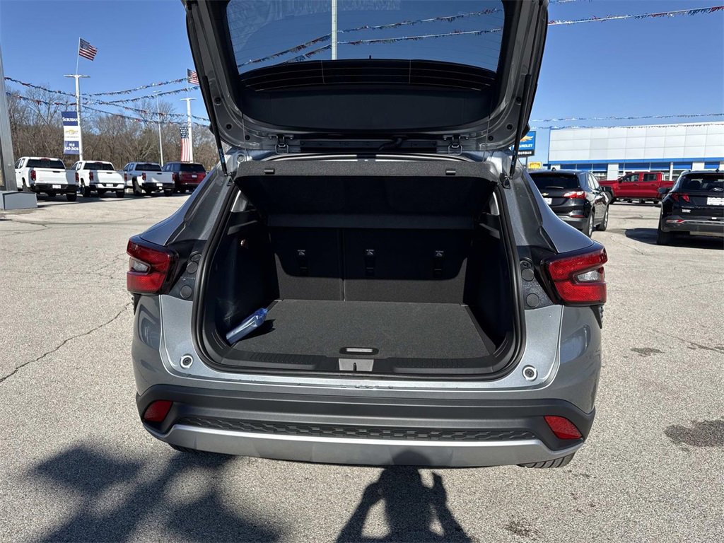 New 2026 Chevrolet Trax LT image 6