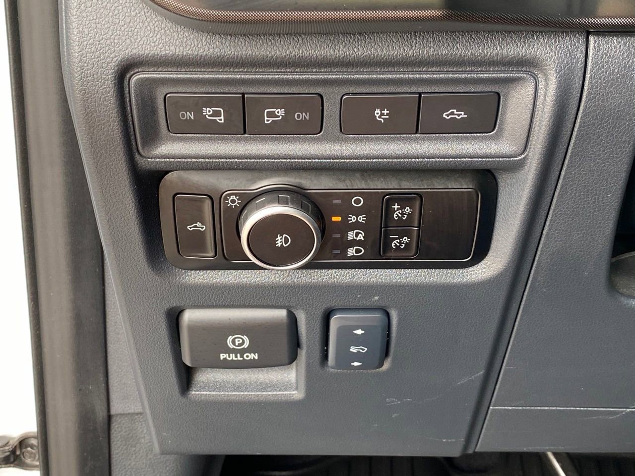 Used 2024 Ford F150 Tremor w/ Equipment Group 402A High image 32