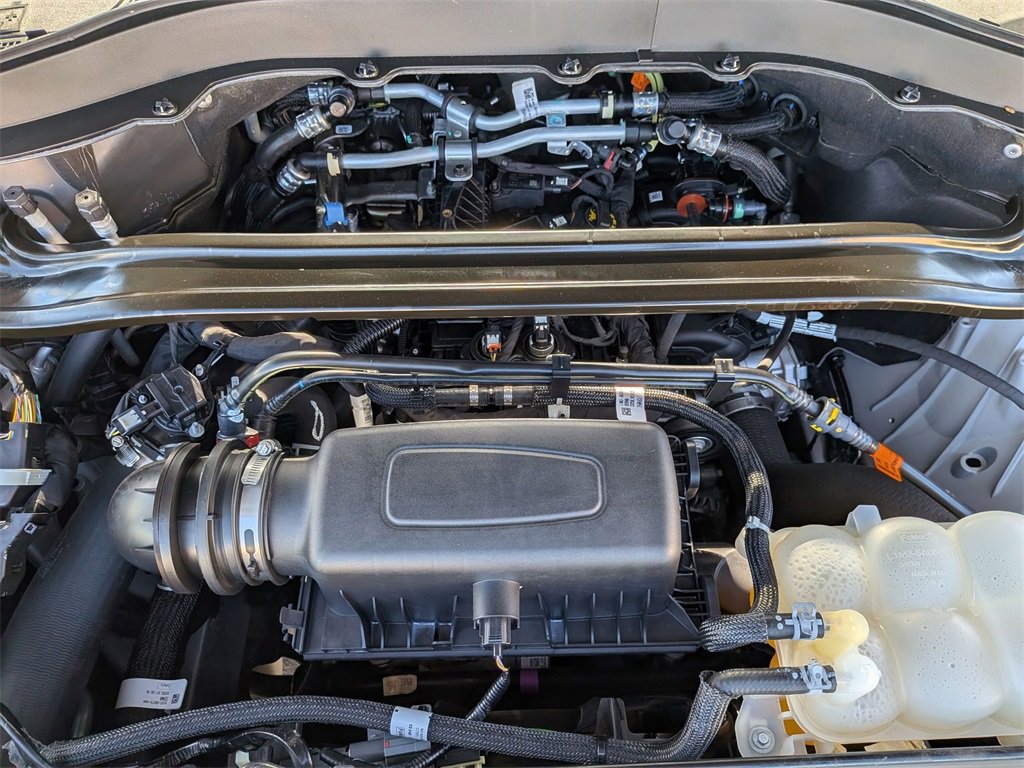 Used 2023 Ford Explorer Limited image 36