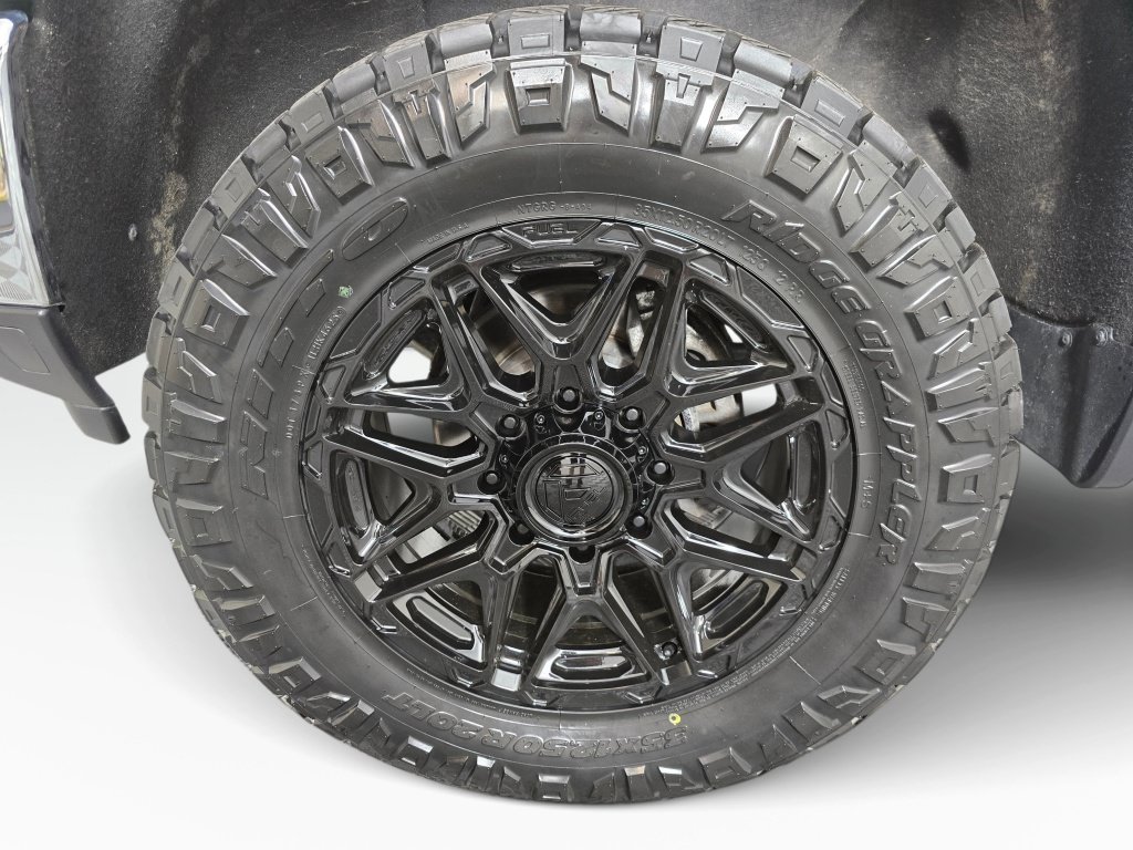 Used 2024 Chevrolet Silverado 3500 LTZ w/ LTZ Plus Package AWD/4WD image 11