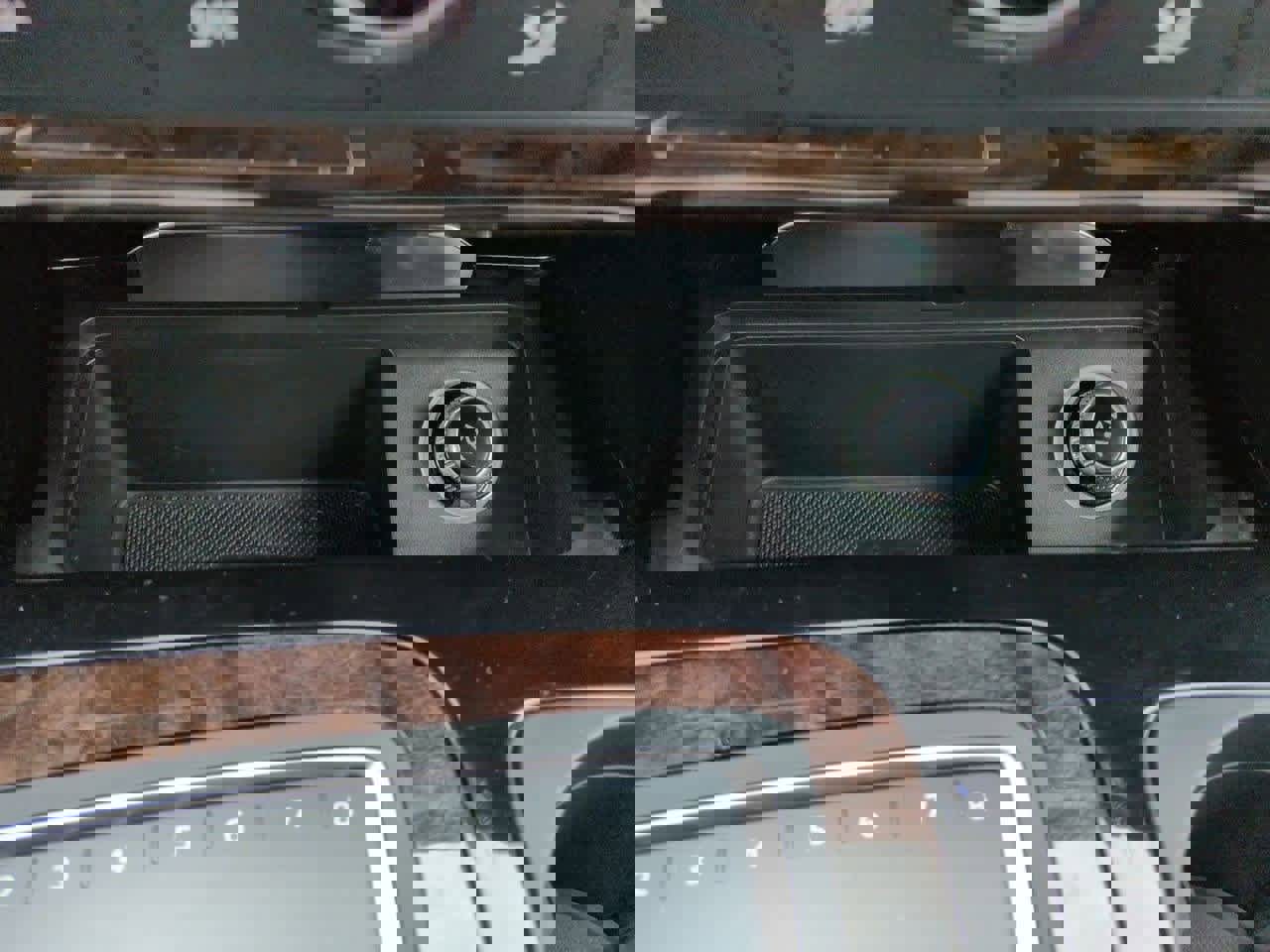 Used 2017 Audi Q7 3.0T Premium Plus image 34