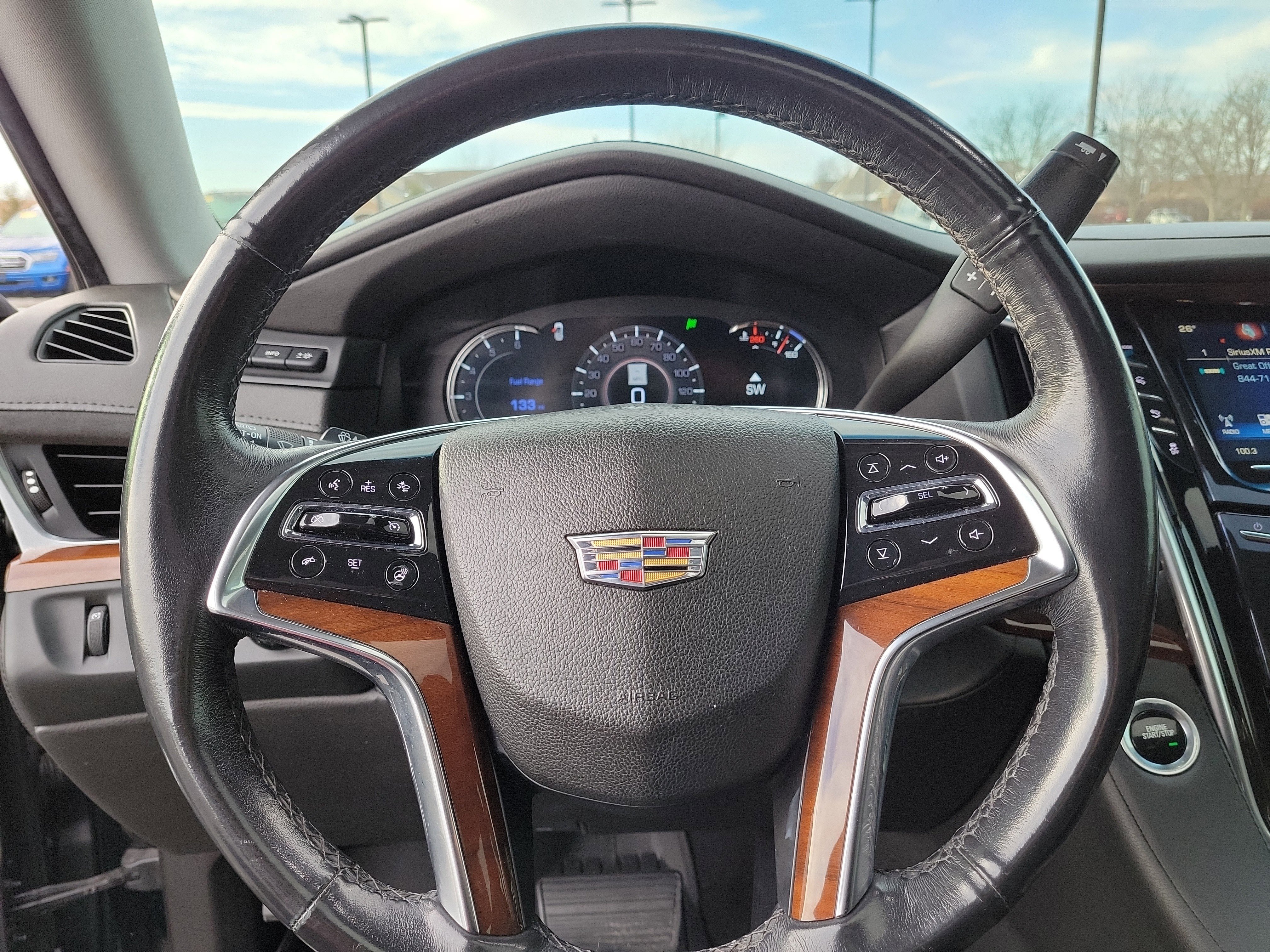 Used 2019 Cadillac Escalade ESV Luxury image 25