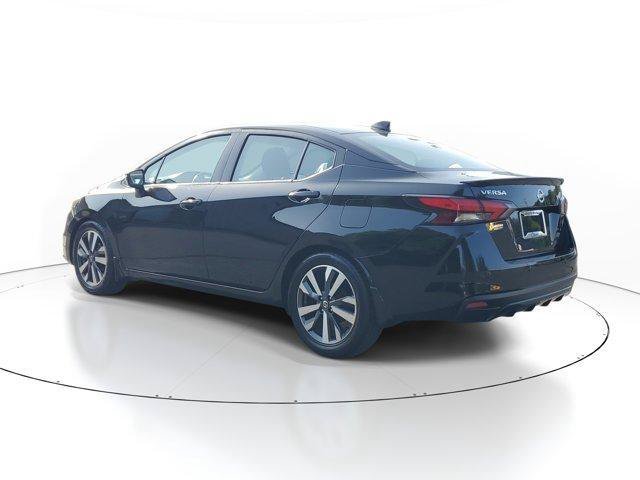 Used 2020 Nissan Versa SR w/ Convenience Package FWD image 3