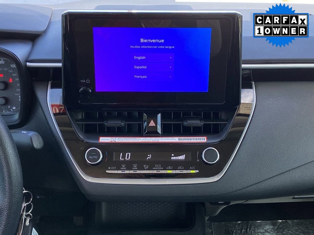 Certified 2025 Toyota Corolla LE image 28
