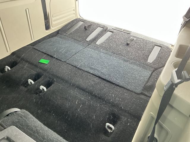 Used 2014 Dodge Grand Caravan SXT image 44