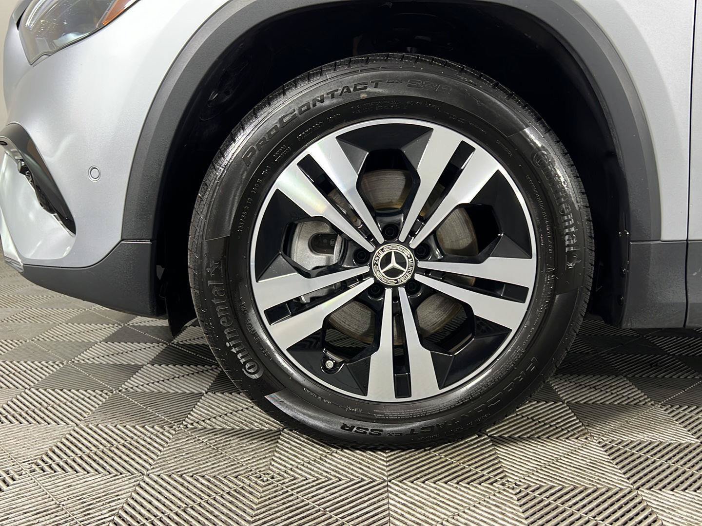 Certified 2025 Mercedes-Benz GLA 250 4MATIC image 26