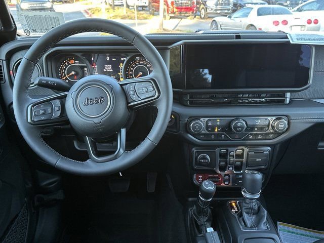 New 2026 Jeep Wrangler Unlimited Rubicon w/ Safety Group image 21