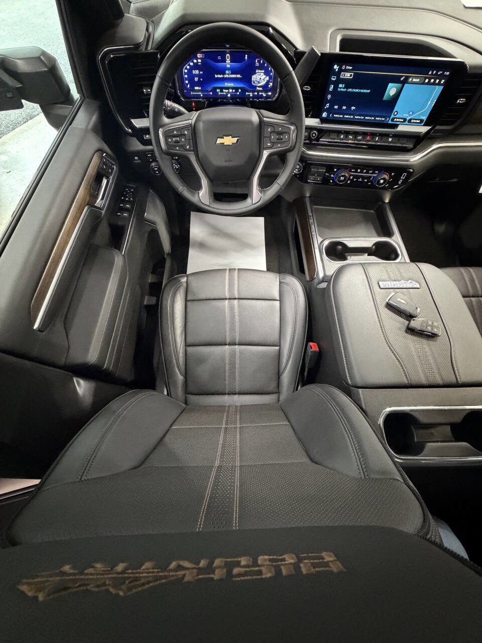 Used 2024 Chevrolet Silverado 2500 High Country w/ High Country Premium Package image 25