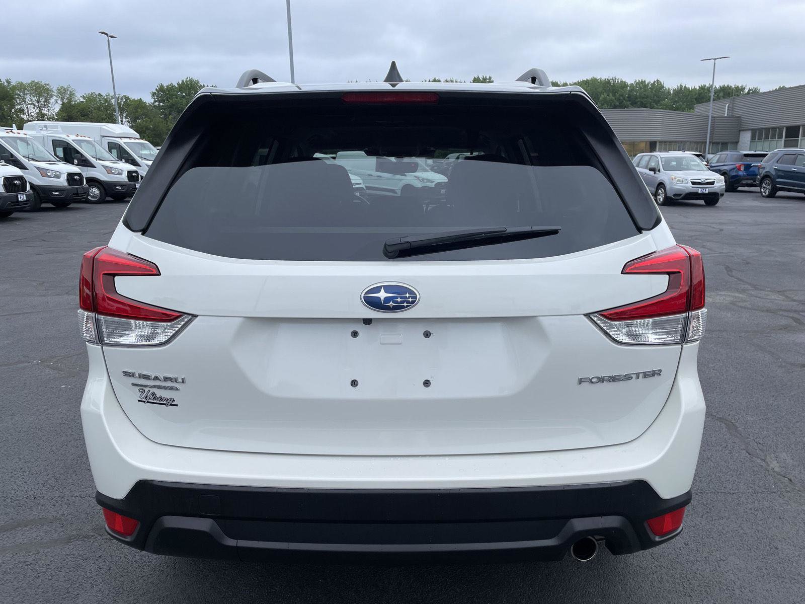 Used 2024 Subaru Forester Limited AWD/4WD image 4