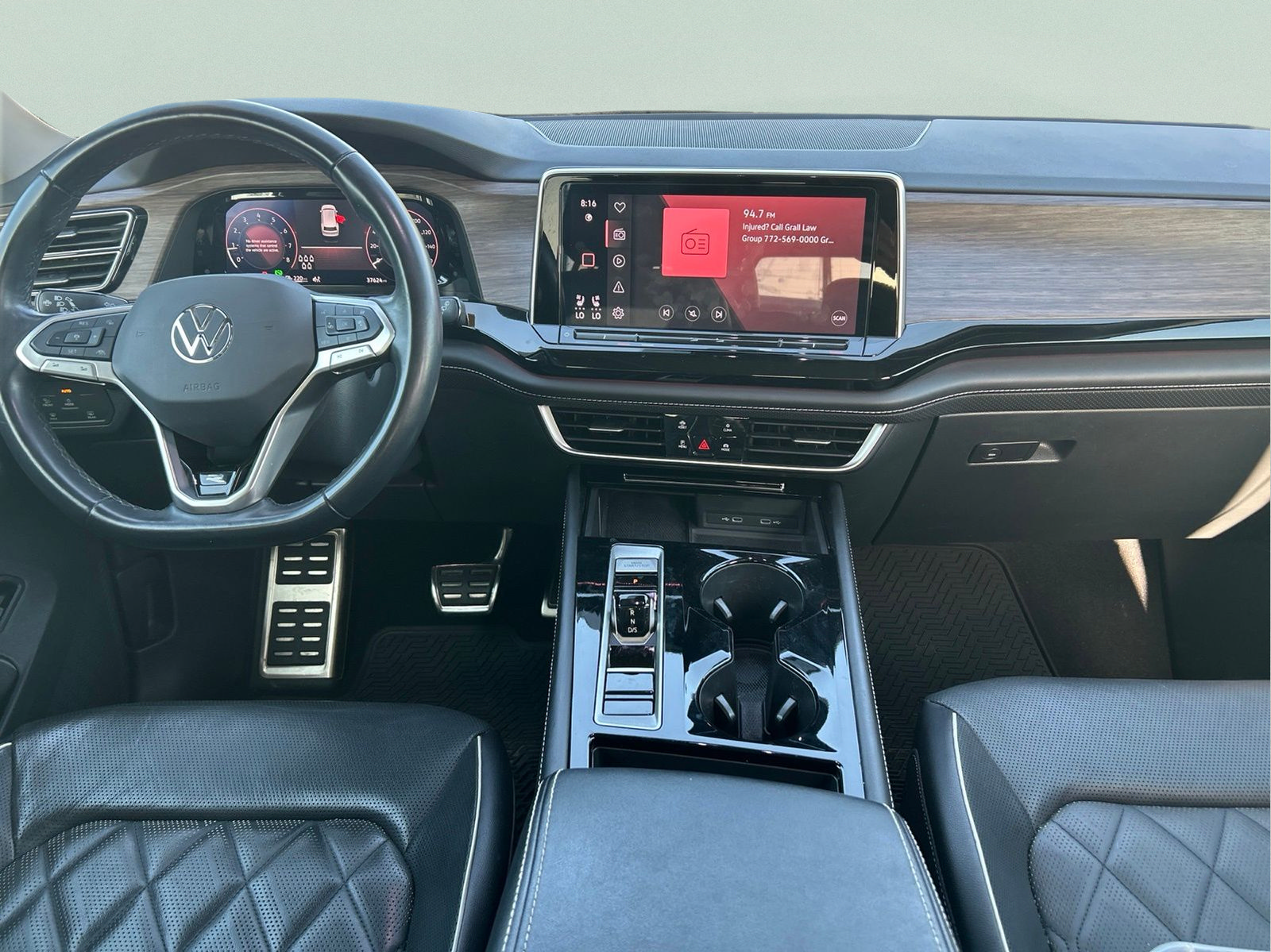 Used 2024 Volkswagen Atlas SEL Premium R-Line AWD/4WD image 14