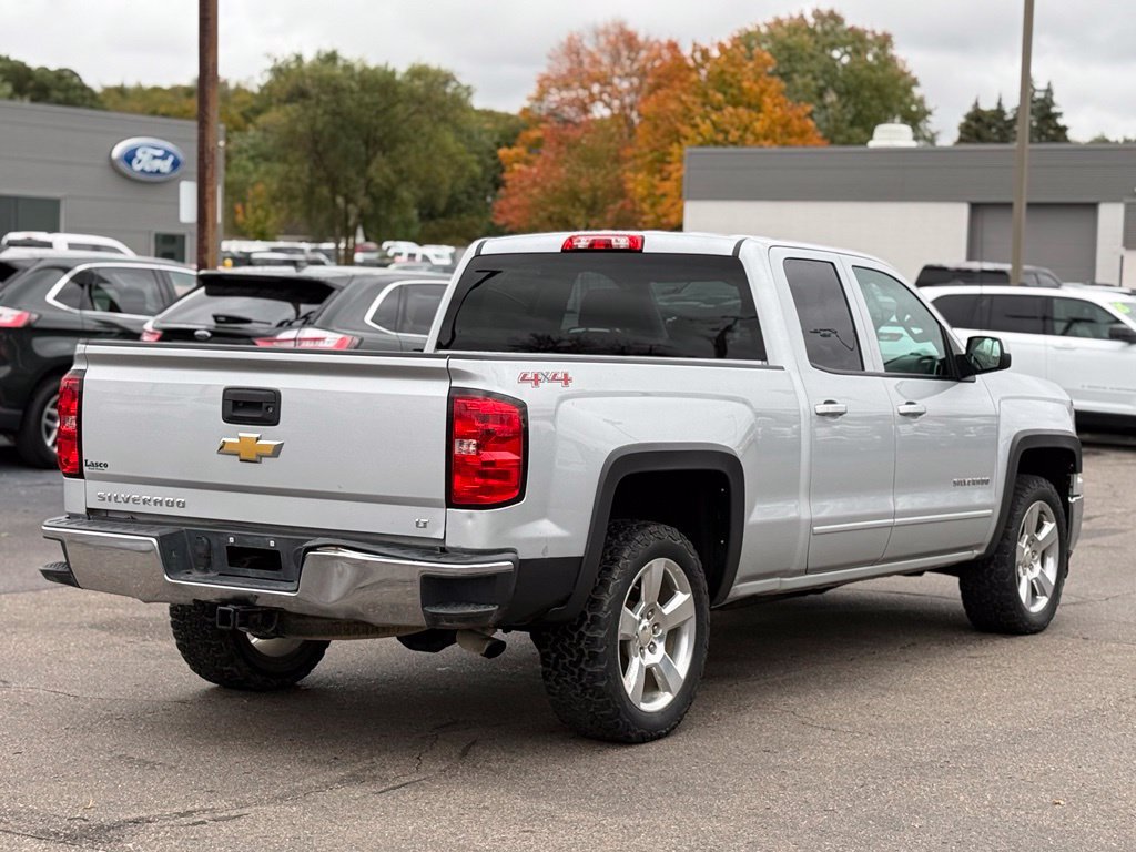 Used 2015 Chevrolet Silverado 1500 LT w/ LT Convenience Package AWD/4WD image 37