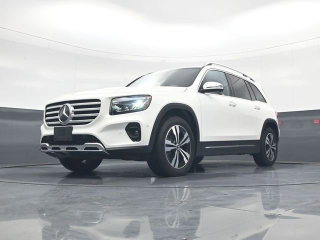 Used 2025 Mercedes-Benz GLB 250 4MATIC image 18