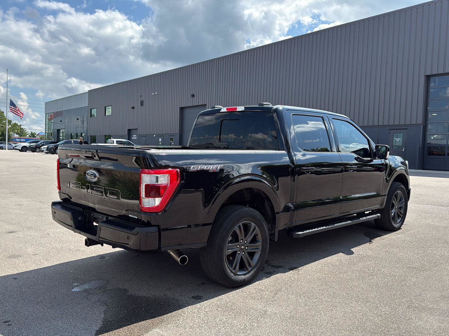 Used 2023 Ford F150 Lariat w/ Equipment Group 502A High AWD/4WD image 3