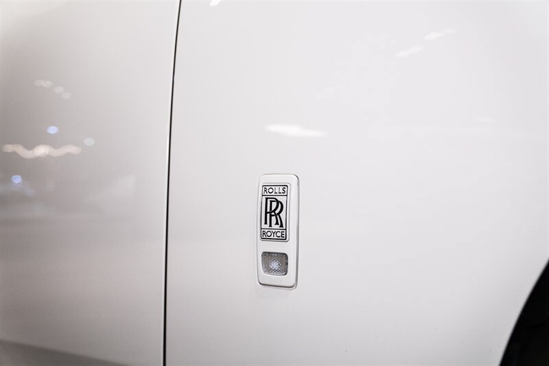 Used 2026 Rolls-Royce Phantom Sedan RWD image 10