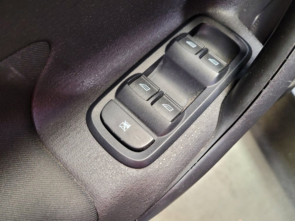 Used 2018 Ford Fiesta SE w/ Equipment Group 201A image 27