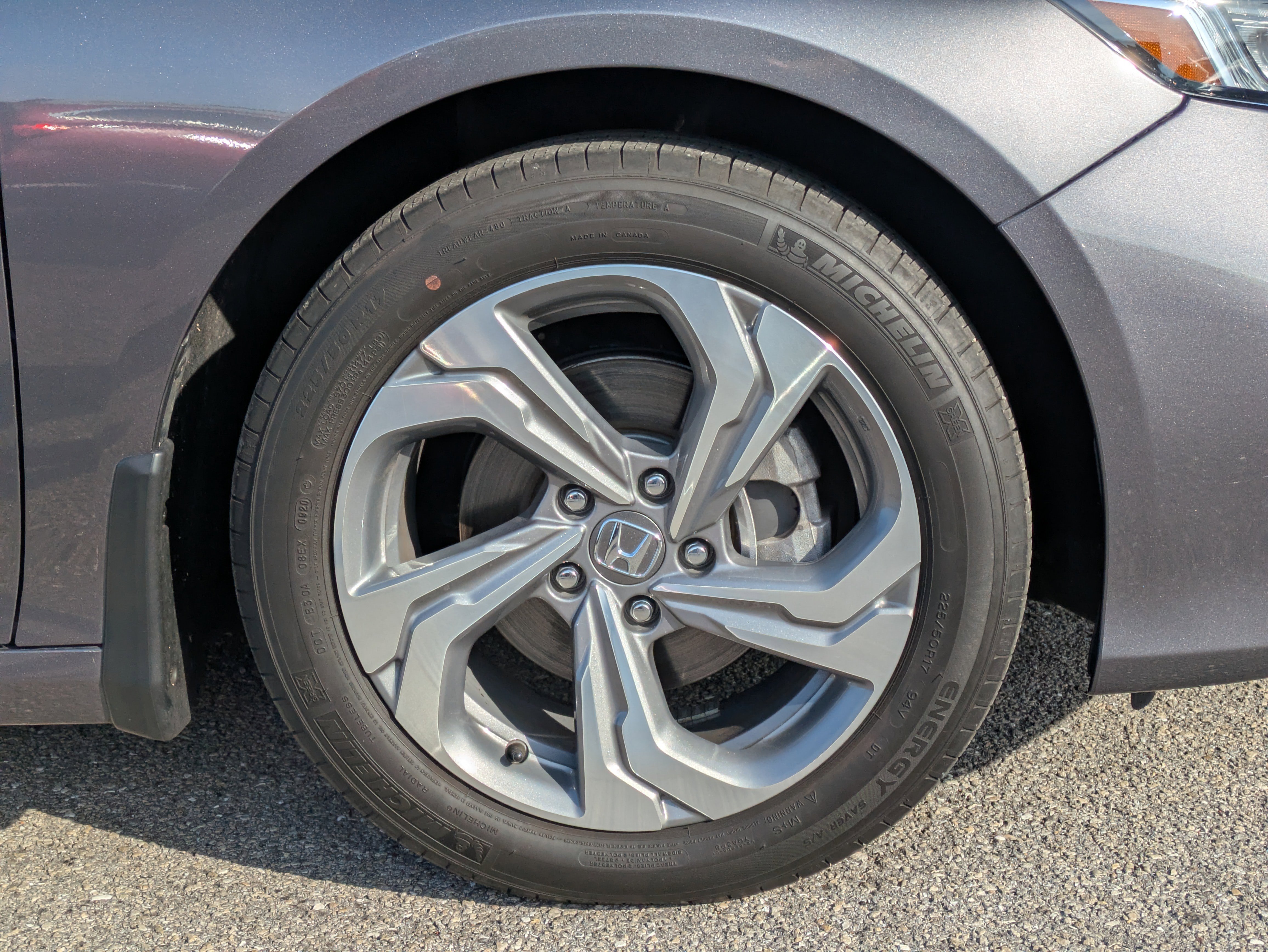 Used 2020 Honda Accord EX image 11